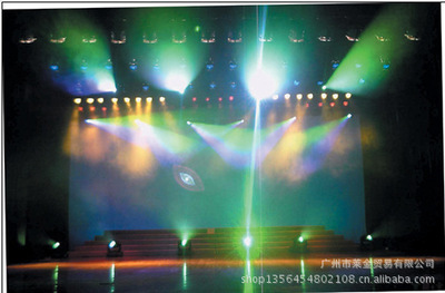 36颗3W LED RGB双臂摇头灯 舞台光影的灵动核心